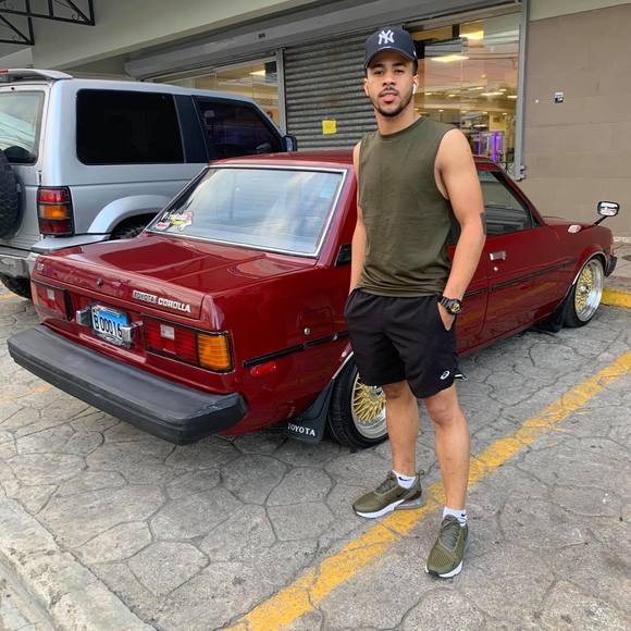 Meet your Posher, Gabriel - Picture 1 of 1